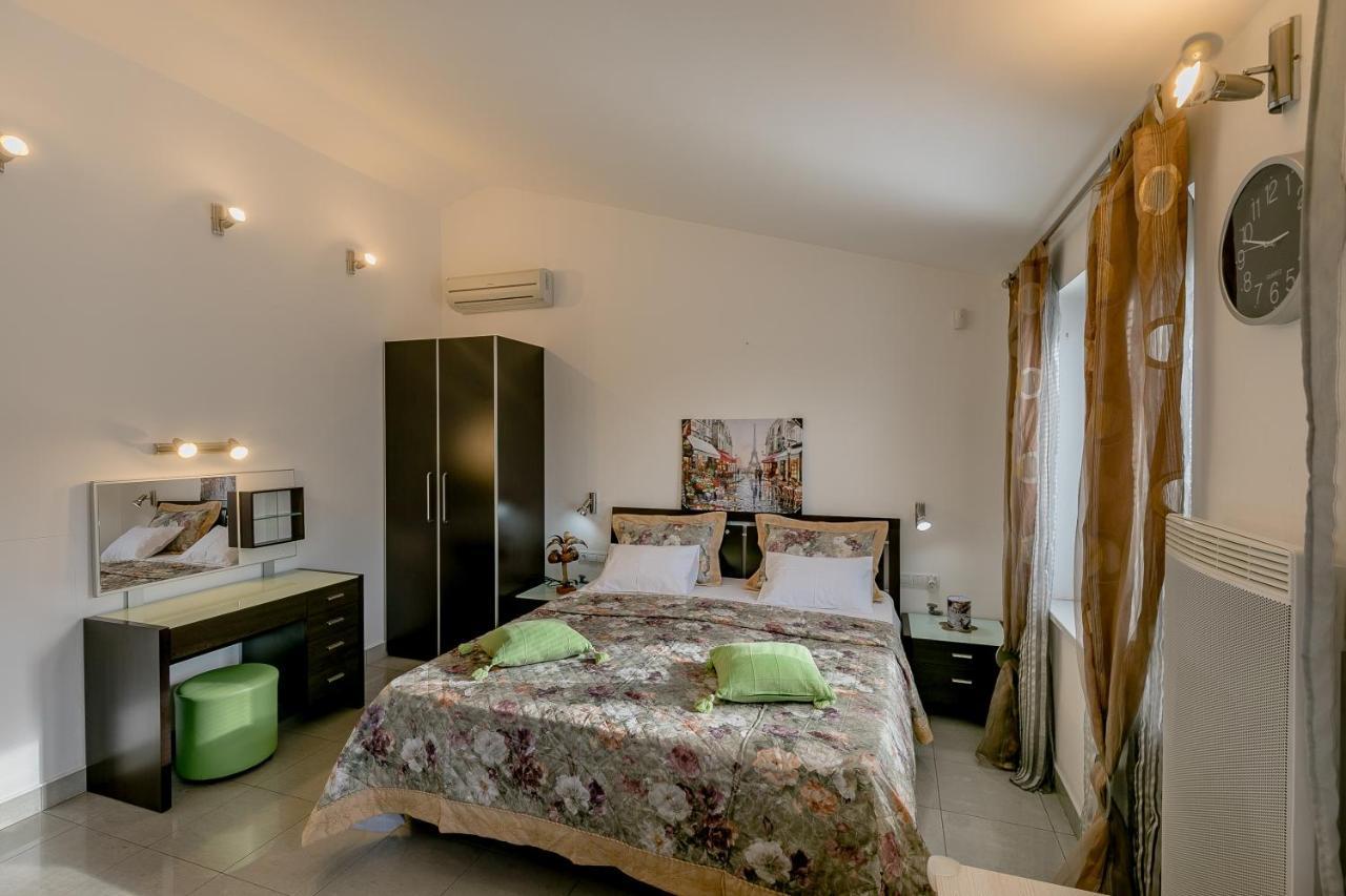Olive Garden Apartment Petrovac Eksteriør bilde