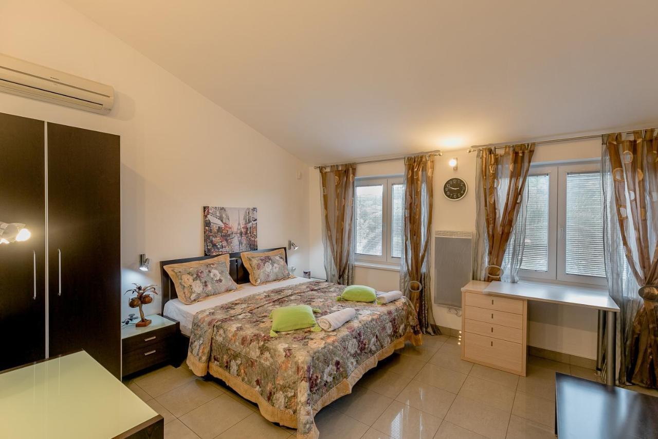 Olive Garden Apartment Petrovac Eksteriør bilde